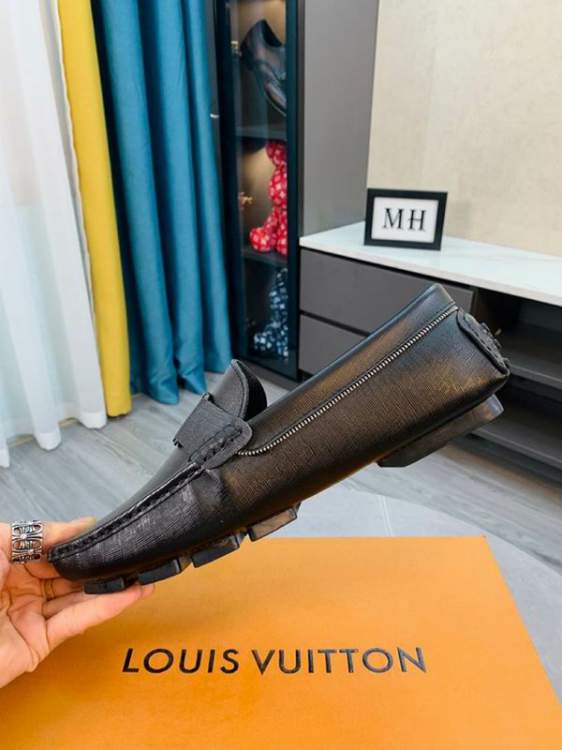 Picture of Louis Vuitton Shoes _SKULVsz38-44mnf040912101